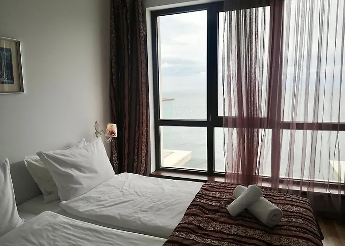 Cabacum Plaza Beach - High-speed Wifi Апартаменти