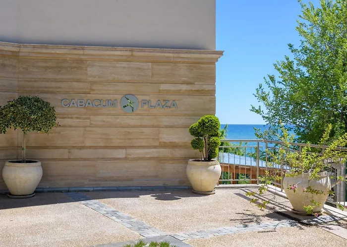 Cabacum Plaza Beach - High-speed Wifi Золоті Піски