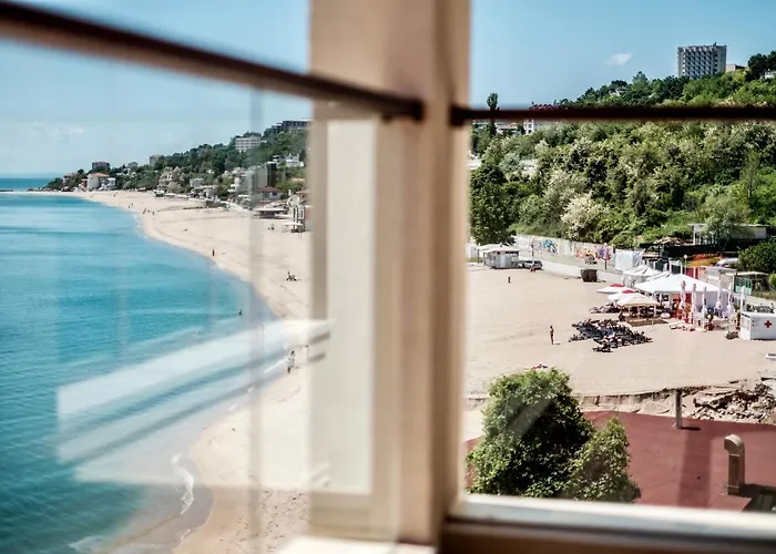 Cabacum Plaza Beach - High-speed Wifi * Золоті Піски