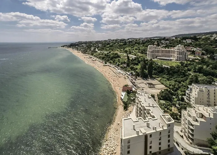 Апартаменти Cabacum Plaza Beach - High-speed Wifi