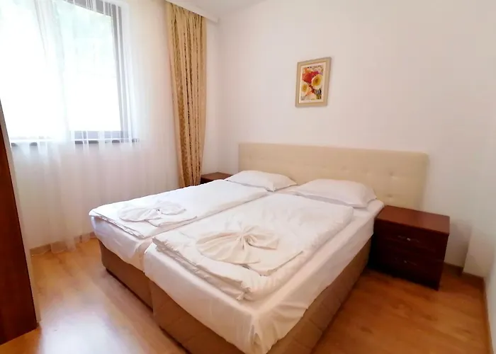 Cabacum Plaza Beach - High-speed Wifi Золоті Піски