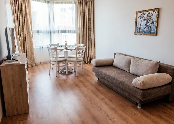 Cabacum Plaza Beach - High-speed Wifi Апартаменти Золоті Піски