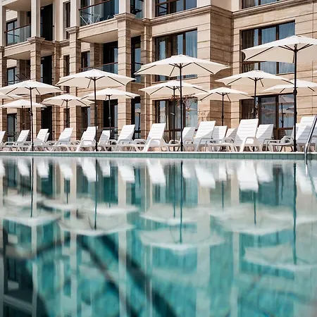 Cabacum Plaza Beach - High-speed Wifi Apartment Golden Sands