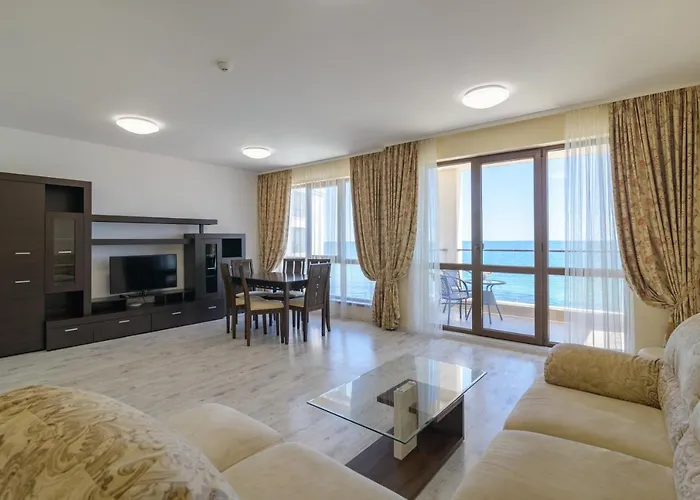 Cabacum Plaza Beach - High-speed Wifi *