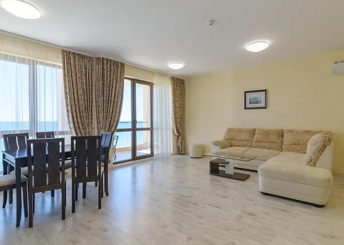 Cabacum Plaza Beach - High-speed Wifi